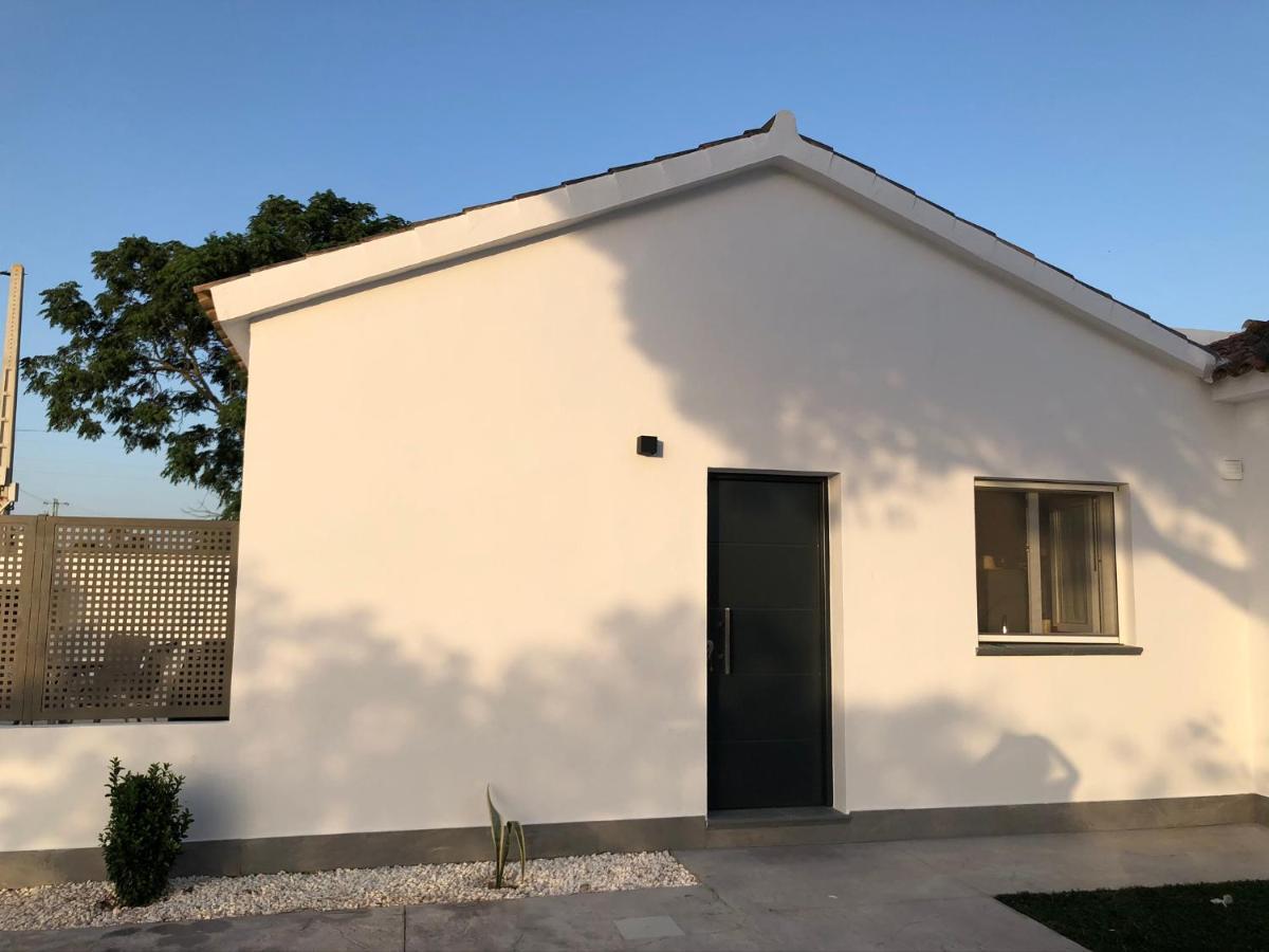 Santa Ana Villa *